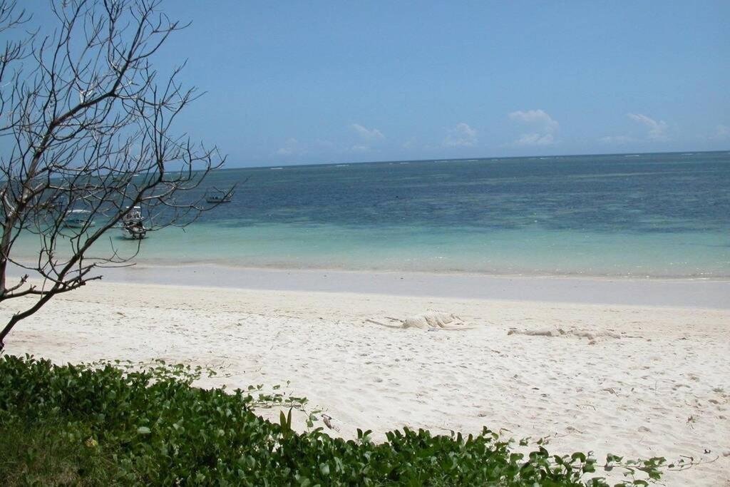 Cowrie Beach Haven Studio Lägenhet Mombasa Exteriör bild