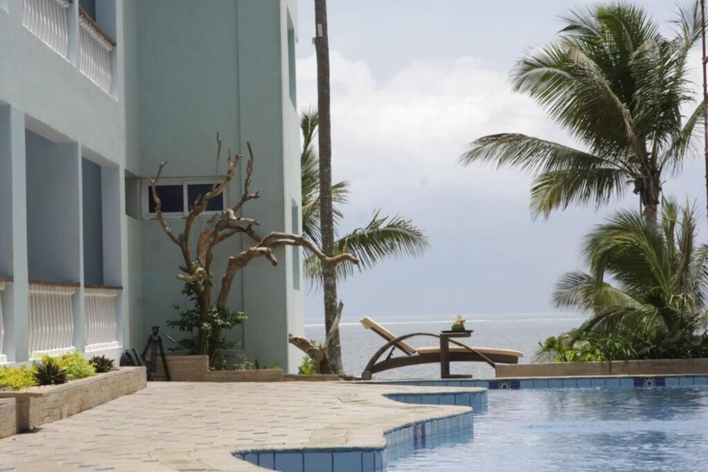 Cowrie Beach Haven Studio Lägenhet Mombasa Exteriör bild